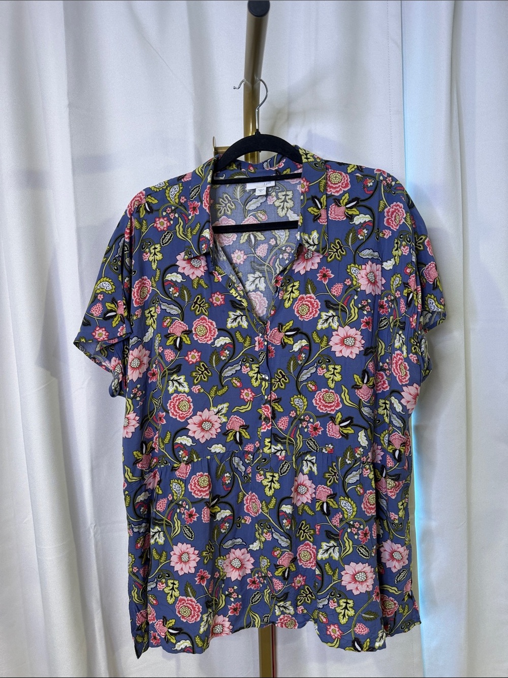 J. Jill Blue Floral Short Sleeve Tunic with Pink & Green Accents XL